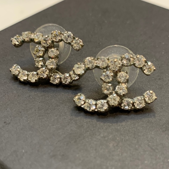 CHANEL Jewelry - Chanel CC logo crystal silver large stud e…
